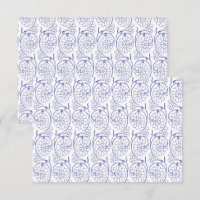 Wit inpakpapier met een subtiel, herhalend deel