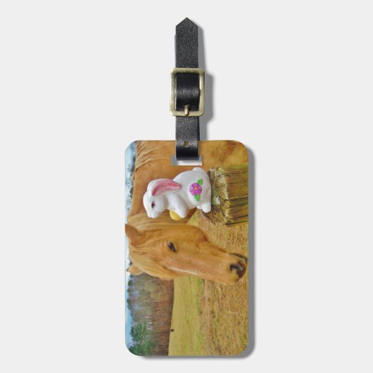 Wit konijn en blond geel paard bagagelabel (Voorkant verticaal)