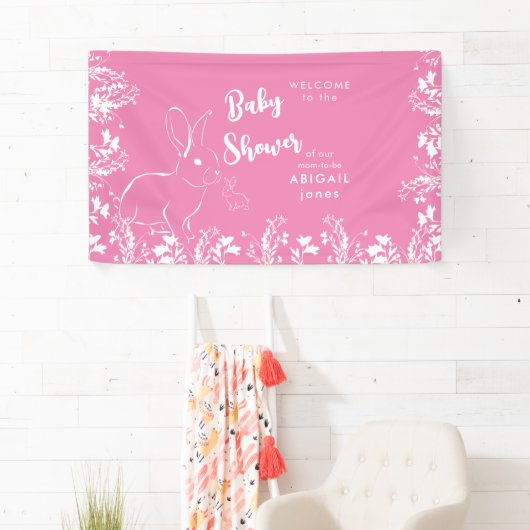 Wit Konijn Wit Bloemen Roze Baby shower Spandoek (Insitu)