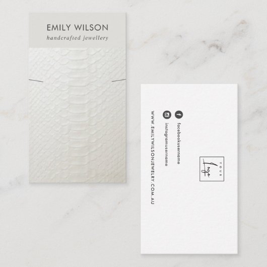 WIT-LEDER TEXTURE KETTING BRACELET WEERGEVEN VISITEKAARTJE (Voorkant / Achterkant)