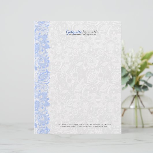 Wit & lichtblauw bloemenkant persoonlijk briefhoofd (Staand voorkant)