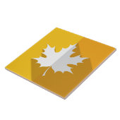 Wit maanblad op geel tegeltje (Zijkant)