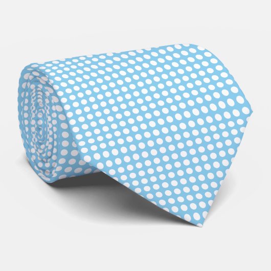 Wit op Baby Blauw Medium Horizontale Polka Dots Stropdas (Opgerold)
