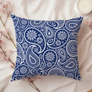 Wit op blauwe vintage paisley motief kussen