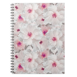 Wit-witte en roze floraal notitieboek