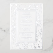 Wit Zilveren Bruiloftsuitnodiging Bloemen Sjabloon (Voorkant)