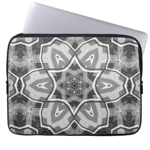 Wit-zwart openwerk geometrisch patroon laptop sleeve