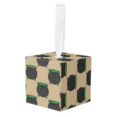 Witch Cauldron Kubus Ornament (Voorkant hoekig)