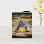 Witch en zwarte kat, Happy Halloween! Kaart (Gele Bloem)