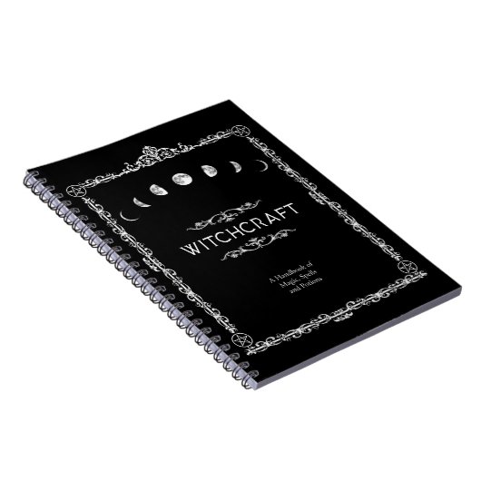Witchcraft A Handbook of Magic Spells and Potions Notitieboek (Rechterzijde)