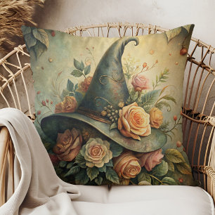 Witchy Floral Pet – Soft Gothic Cottage Vibes Kussen