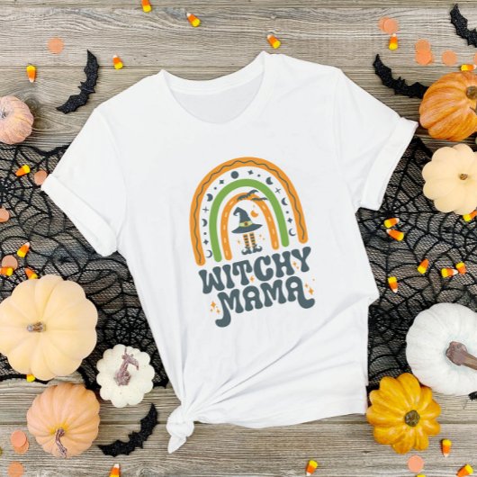 Witchy Mama Moeder Regenboog Groovy Halloween T-shirt