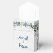 Witgeschilderd hout met trouwbloemen bedankdoosjes (Geopend)