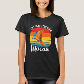 With Scarlet Macaw Colourful Parrot Bird T-shirt