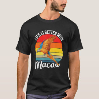 With Scarlet Macaw Colourful Parrot Bird T-shirt