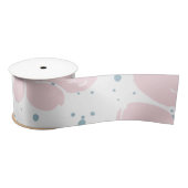 Witte achtergrond met pastelroze bloemen lint (Spoel)