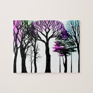 Witte Achtergrond Zwarte Bomen Paarse Blauw en Gro Legpuzzel