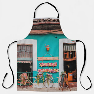 WITTE BICYCLE GEDEELD BESIDE BLAUWGROEN GESPIJND C SCHORT