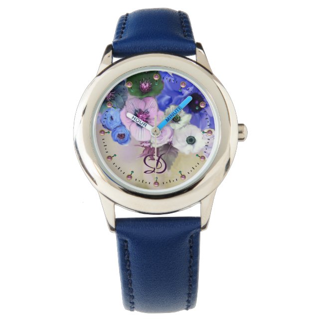 WITTE BLAUWE ROZEN, ANEMONSLOEMMONOGRAM HORLOGE (Voorkant)