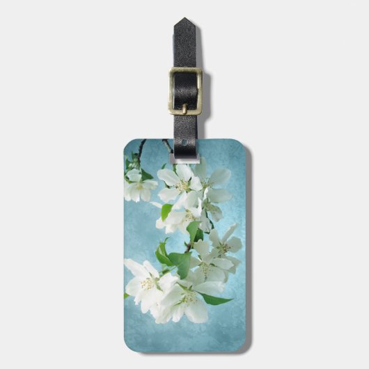 Witte Bloem op Blauwe Hemel Monogram Bagagelabel (Voorkant verticaal)