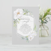 Witte bloemen en groen Elegante moderne verjaardag Kaart (Staand voorkant)