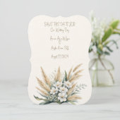 Witte Bloemen en Pampas Grass Bruiloft Boeket Save The Date (Staand voorkant)
