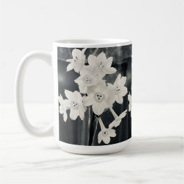 Witte bloemen koffiemok