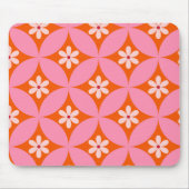 Witte bloemen op midden eeuw roze cirkels patroon muismat (Voorkant)