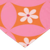 Witte bloemen op midden eeuw roze cirkels patroon tafelkleed (Gekanteld)