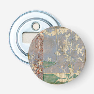 Witte bloemen op Newsprint Achtergrond Button Flesopener