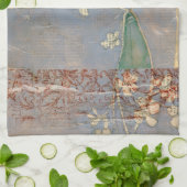 Witte bloemen op Newsprint Achtergrond Theedoek (Gevouwen)