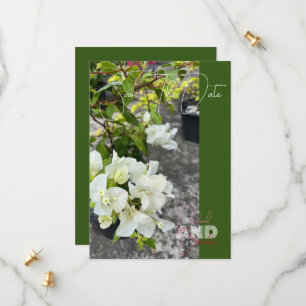 witte bougainvillea of paperflower wit als sneeuw save the date