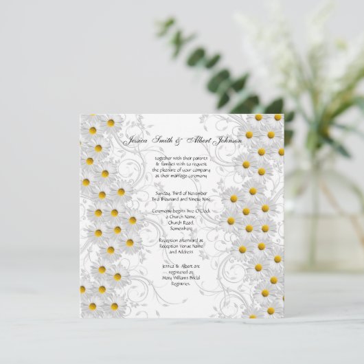 Witte Daisy Bloemen wervelingen bruiloft uitnodigi Kaart (Staand voorkant)
