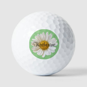 Witte Daisy met Aangepaste Naam op Sage Achtergron Golfballen