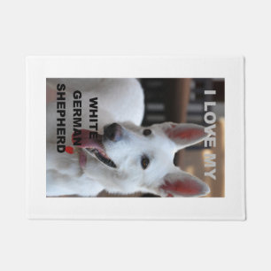 witte Duitse herder liefde w foto Deurmat