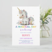 Witte Eenhoorn Verjaardag Uitnodigingen (Staand voorkant)