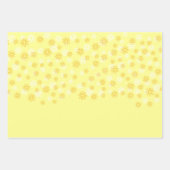 Witte en gele bloemen op pastelgeel inpakpapier vel (Voorkant)