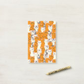 Witte en gember katten patroon groene ogen blauwe post-it® notes (Op bureau)