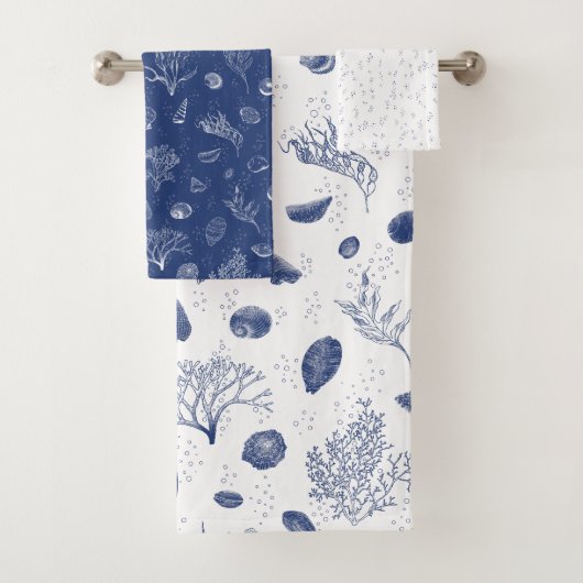 Witte en marine handdoekset - schelpen en zeewier bad handdoek (Insitu)