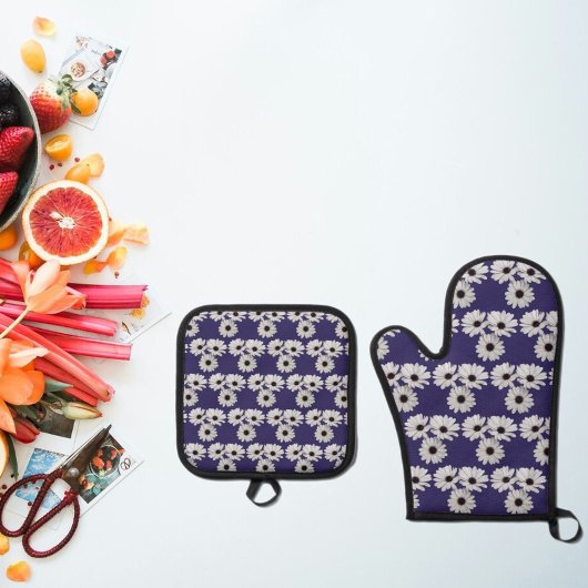 Witte en Paarse Daisies Ovenwanten en Pothouders Ovenwant & Pannenlap Set