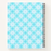 Witte en Sky Blue Bloemen en Sterren Notitieboek (Achterkant)