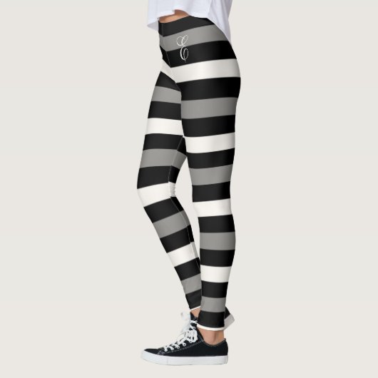 Witte en zwarte streep leggings (Links)