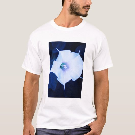 witte engel trompetbloem t-shirt (Voorkant)
