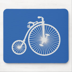  witte fiets op blauw muismat
