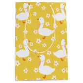 Witte Gans en Daisies Medium Cadeauzakje (Voorkant)