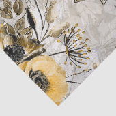 Witte, gele anemonen op een grijs-bruine achtergro tissuepapier (Detail)