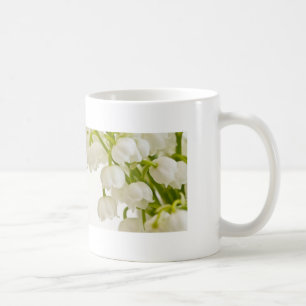 Witte gelilies koffiemok