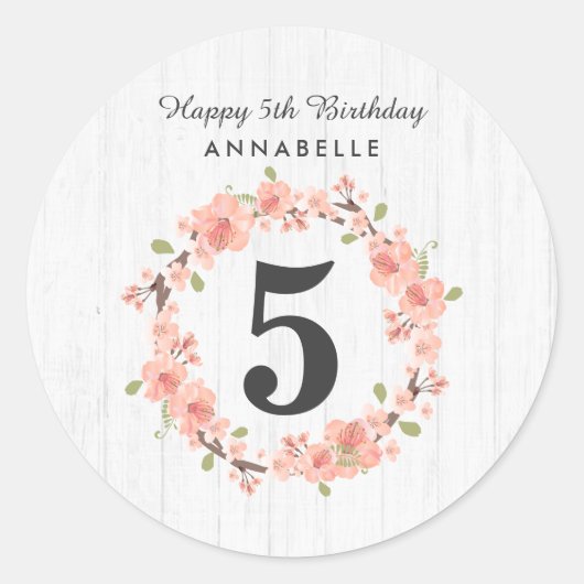 Witte hout & perzik bloemenkrans Gelukkige Verjaar Ronde Sticker (Voorkant)