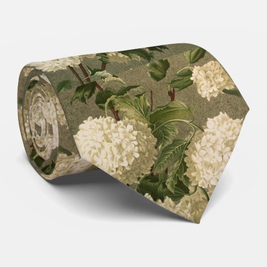 witte hydrangeas bij neutraal grijs stropdas (Opgerold)