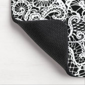 Witte kant op zwart muismat (Hoek)